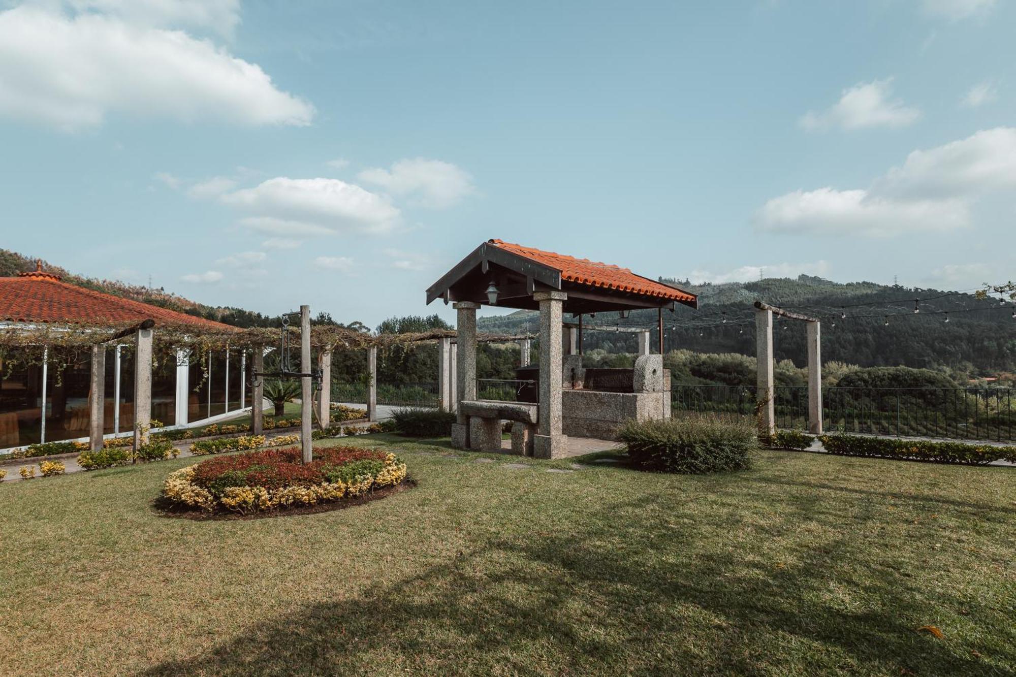 Quinta Da Eira Do Sol Villa Guimarães Exteriör bild